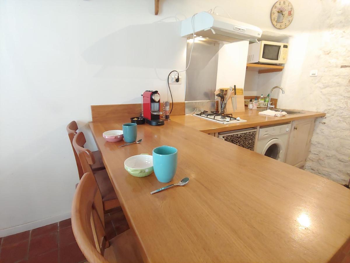 Charmante Maison Arlesienne A L'Ombre Des Arenes, De 2 A 5P Экстерьер фото