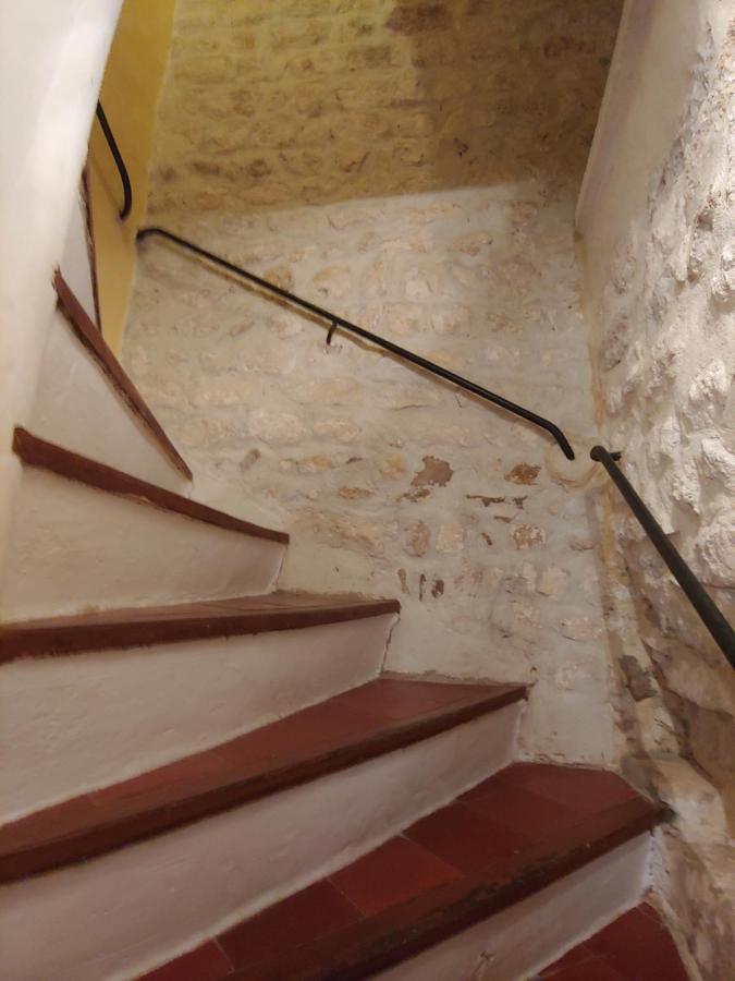 Charmante Maison Arlesienne A L'Ombre Des Arenes, De 2 A 5P Экстерьер фото