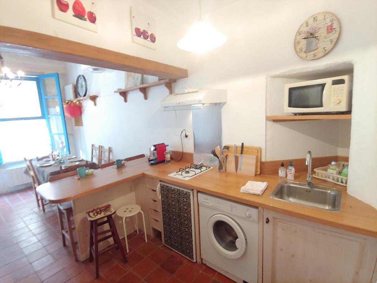 Charmante Maison Arlesienne A L'Ombre Des Arenes, De 2 A 5P Экстерьер фото